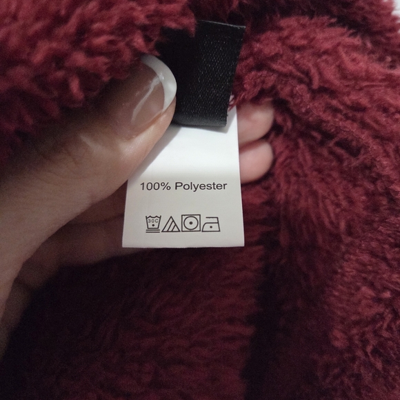 Shein High Neck Drop Shoulder Oversized Burgundy Teddy Sweatshirt Size Medium - Picture 8 of 10